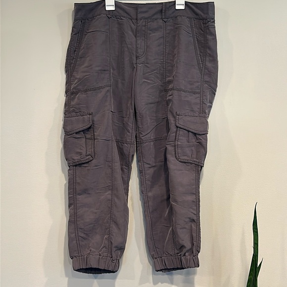 Ann Taylor Loft Gray cargo joggers size 12 - Picture 1 of 9
